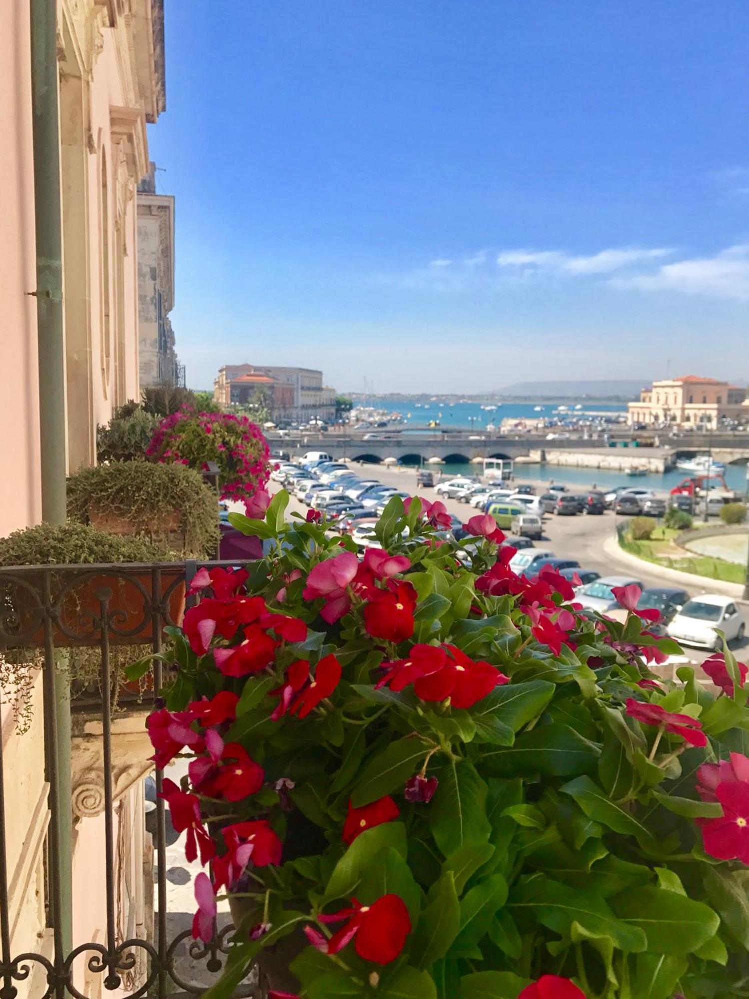 فندق بوستا سيراكوزا المظهر الخارجي الصورة